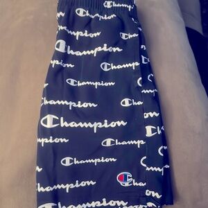 Boys champion summer shorts - size 6 EUC